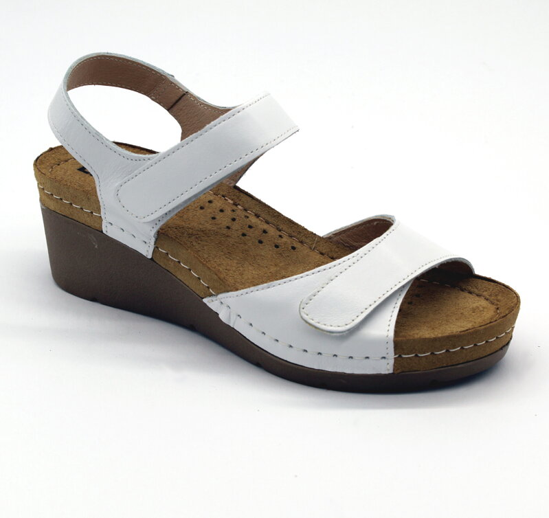Leon 1041 Zdravotné celokožené sandále na platforme