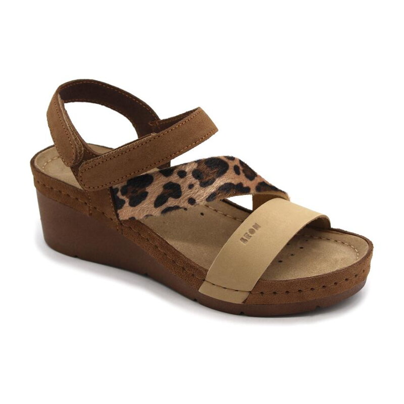 Leon 1120 Zdravotné celokožené sandále na platforme
