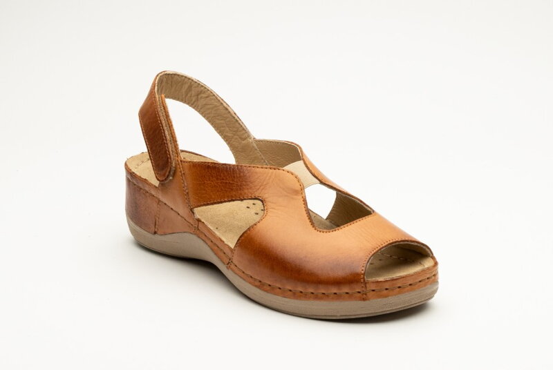 Leon 924 Zdravotne celokožené sandále 